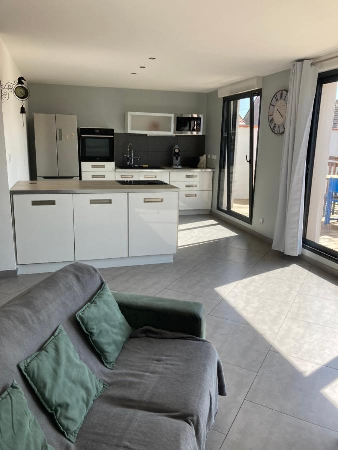 Appartement Meuble Calais Extérieur photo