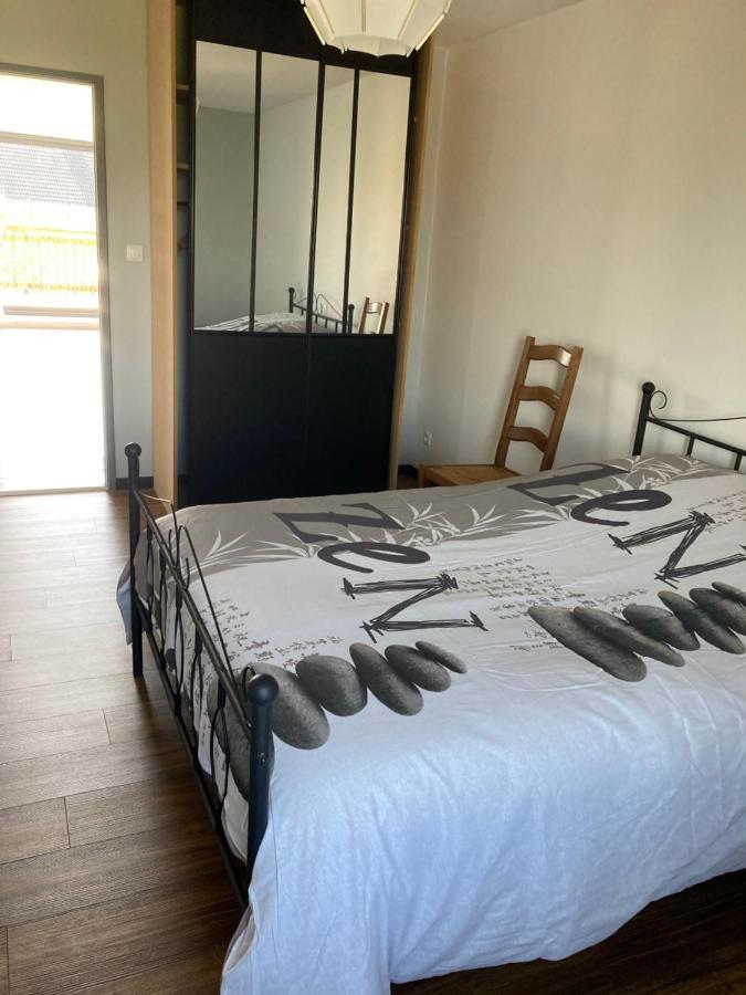 Appartement Meuble Calais Extérieur photo