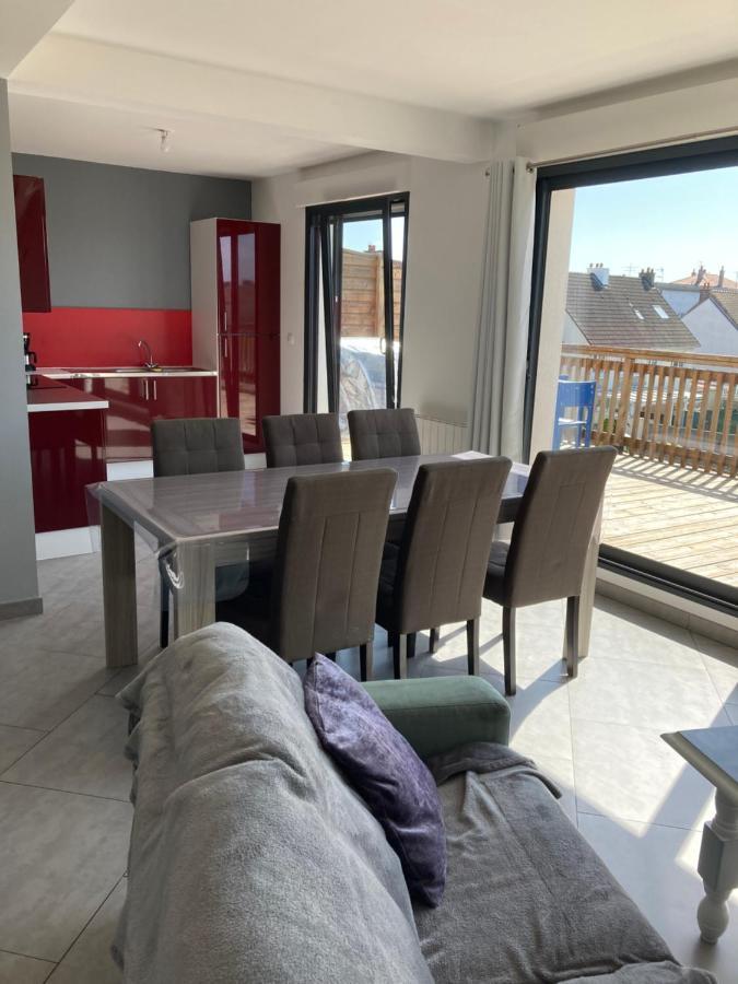 Appartement Meuble Calais Extérieur photo